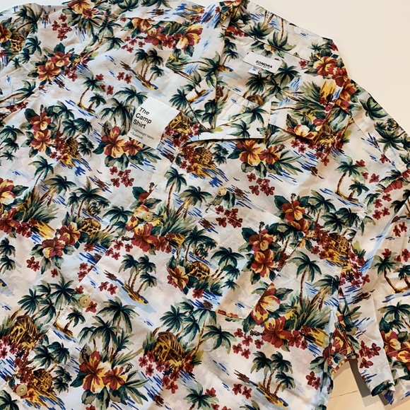 Sonoma Men’s Medium Tropic “Camp Shirt” Short Sleeve Button Shirt D26 - Picture 4 of 10